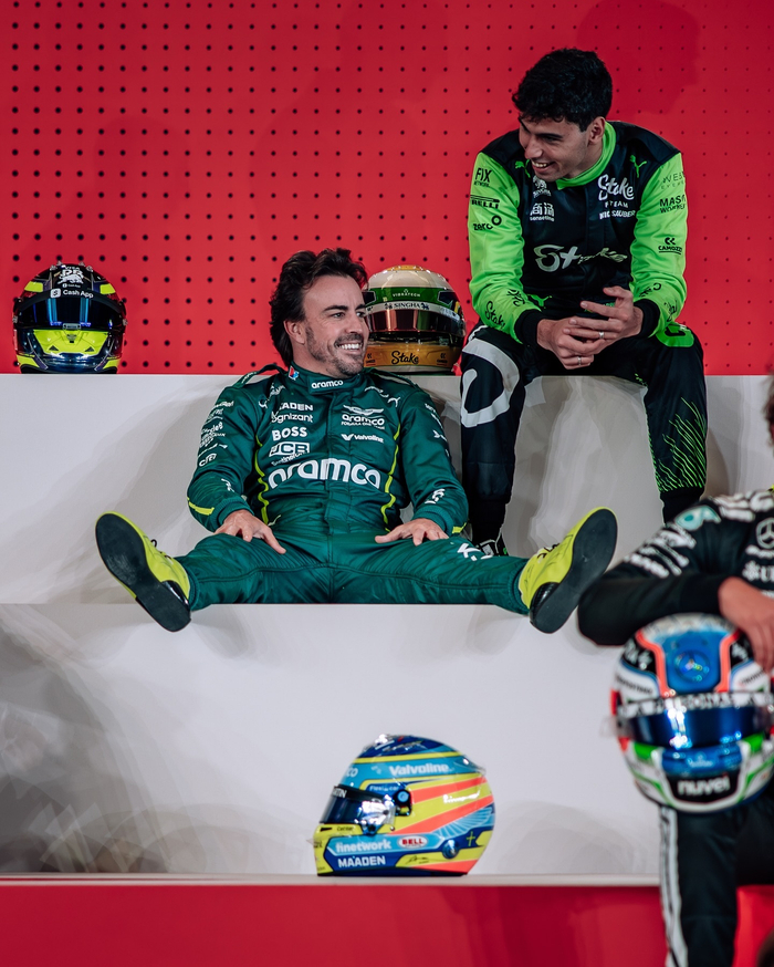 哈斯车队力克梅赛德斯，汉密尔顿扛起全队