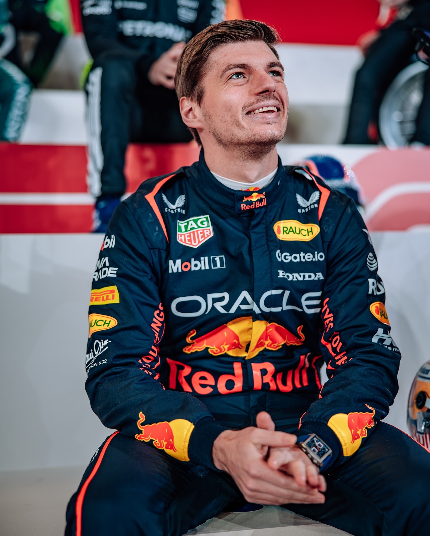 索伯车队轻取红牛二队，汉密尔顿高光表现