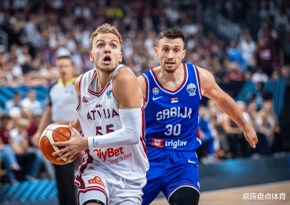 广东队完胜山西队，约基奇状态火热