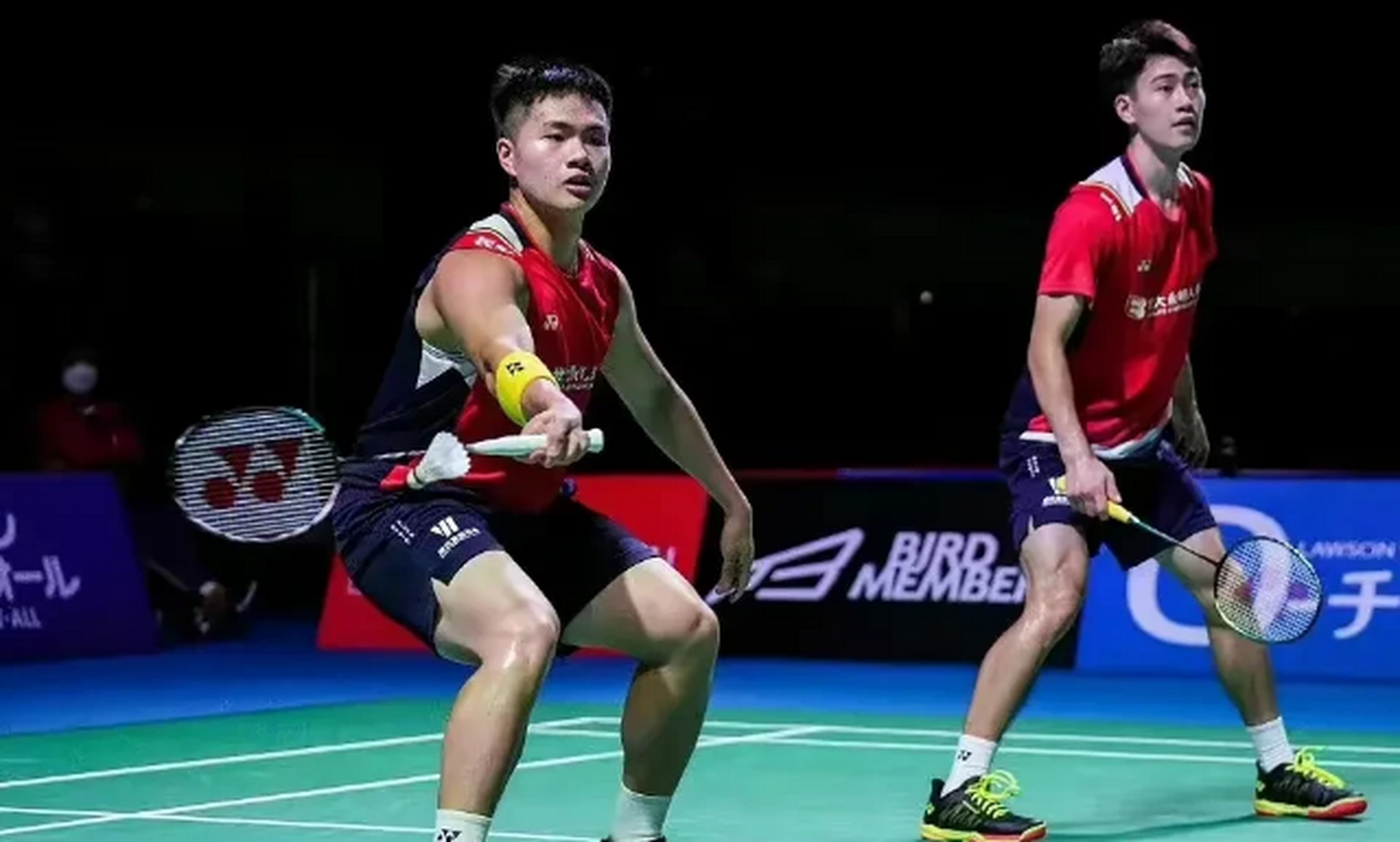 丹麦队力克德国队，黄鸭组合关键制胜